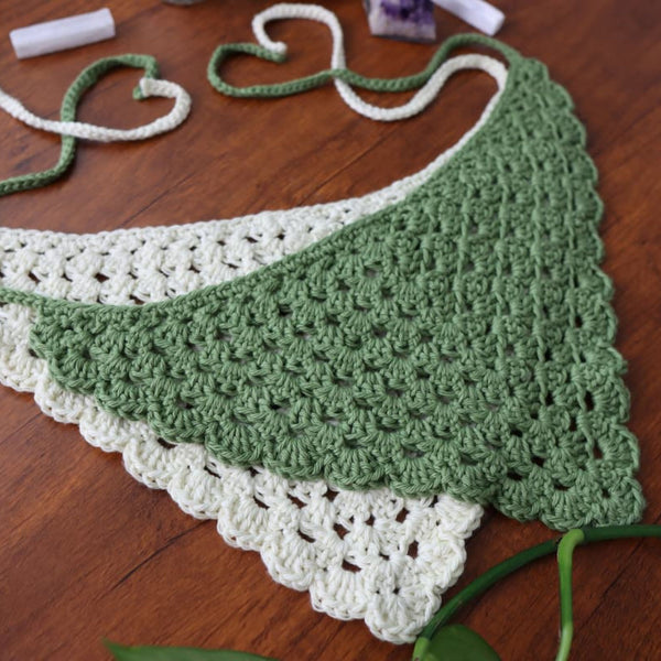 Granny Crochet Scalloped Bandana Scarf Pattern