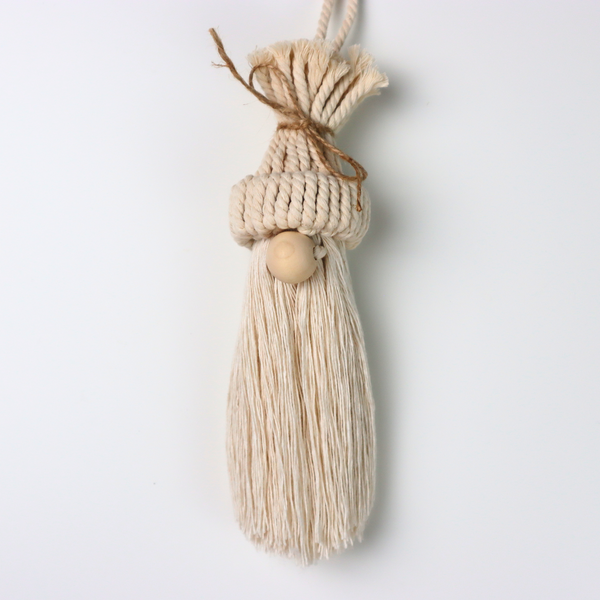 5 Macrame Christmas Ornament Patterns
