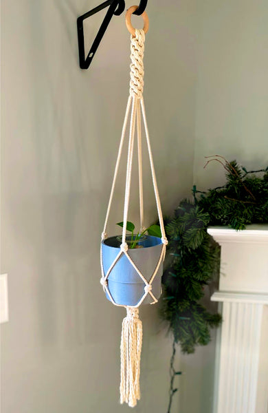 Crown Knot Macrame Plant Hanger PDF Pattern