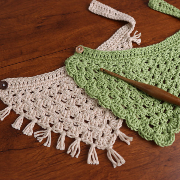 Daisy's Crochet Dog Bandana Scarf Pattern