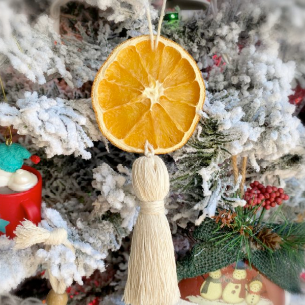 7 Macrame Christmas Ornament Patterns