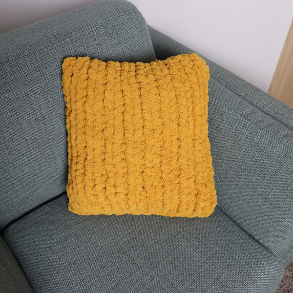 Finger Knit Square Pillow | Printable PDF Pattern